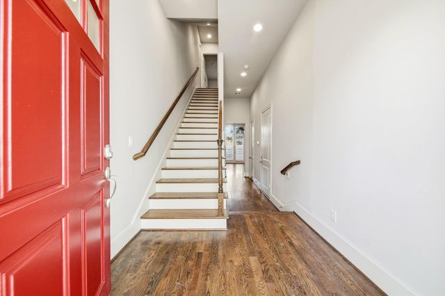 4142 Woodwind Lane, Houston, TX 77025