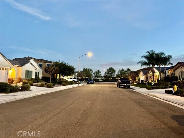 27877 Ladoga, Menifee, CA 92585