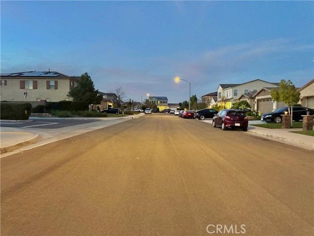 27877 Ladoga, Menifee, CA 92585