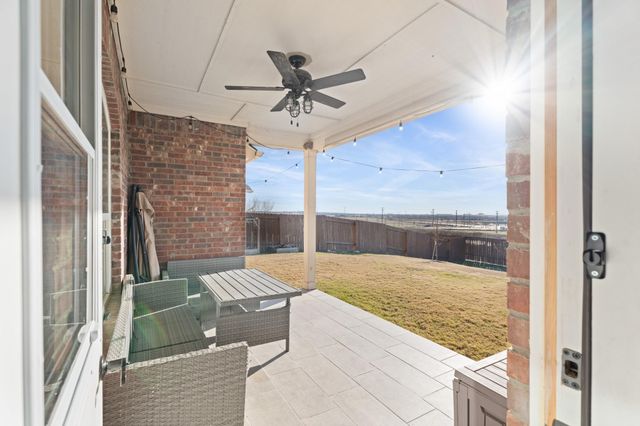 413 Lipizzan Lane, Celina, TX 75009