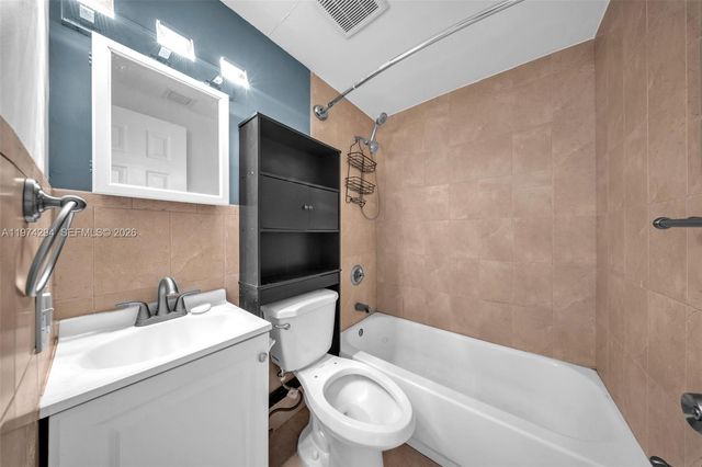 1853 SW 17th St 3, Miami, FL 33145