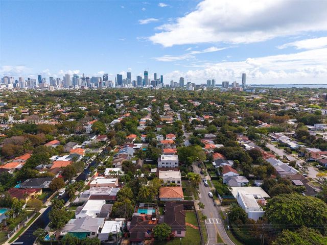 1853 SW 17th St 3, Miami, FL 33145