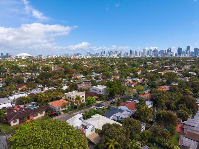 1853 SW 17th St 3, Miami, FL 33145