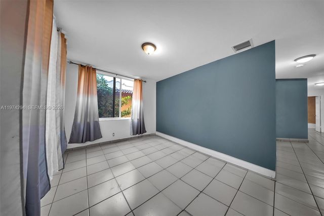 1853 SW 17th St 3, Miami, FL 33145