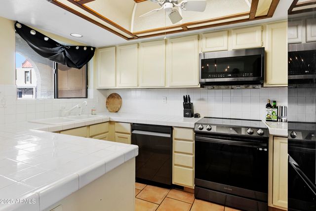 2524 S EL PARADISO -- 119, Mesa, AZ 85202