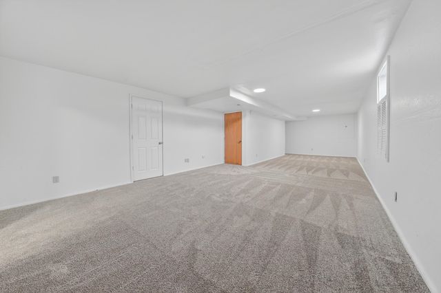 14917 E Heroy Ave, Spokane, WA 99216