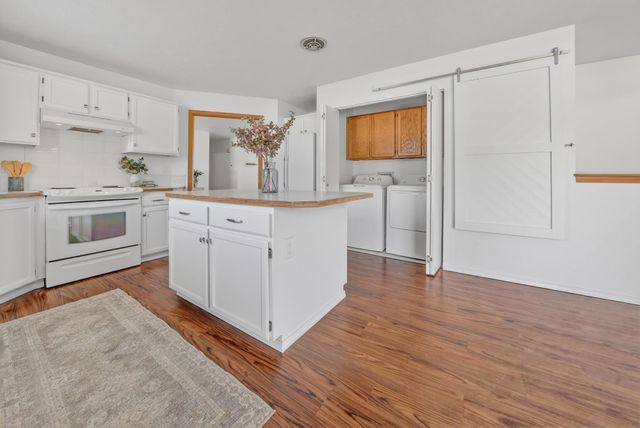 14917 E Heroy Ave, Spokane, WA 99216
