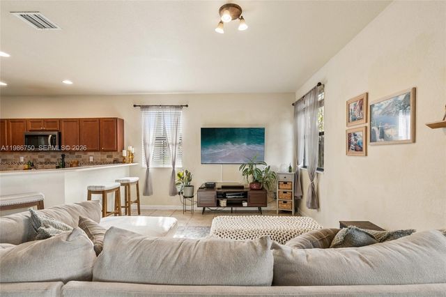 11379 SW 239th St, Homestead, FL 33032