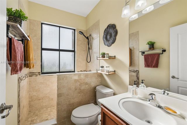 11379 SW 239th St, Homestead, FL 33032