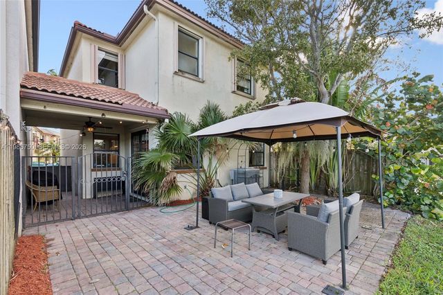 11379 SW 239th St, Homestead, FL 33032