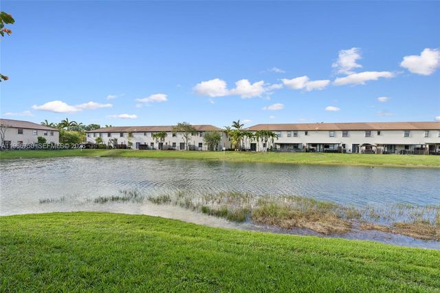 11379 SW 239th St, Homestead, FL 33032