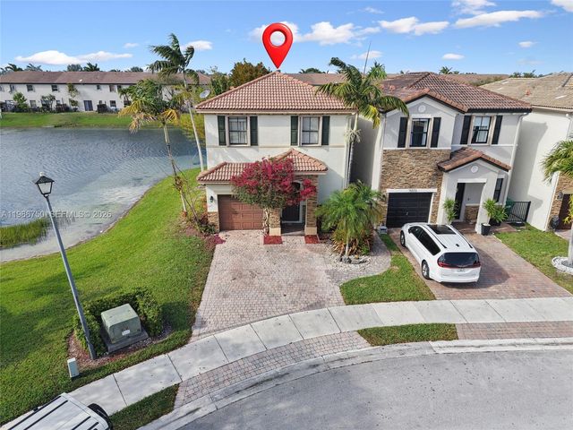 11379 SW 239th St, Homestead, FL 33032