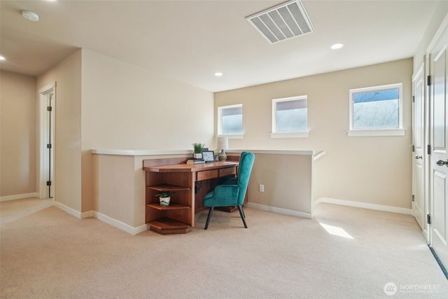 8627 Swenson Drive SE, Snoqualmie, WA 98065