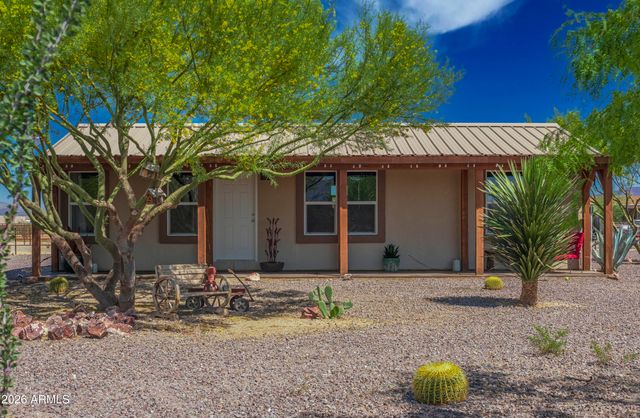 52510 W Williams Road, Aguila, AZ 85320