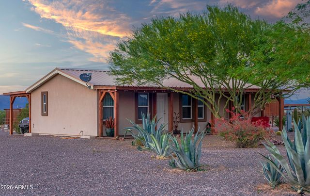 52510 W Williams Road, Aguila, AZ 85320