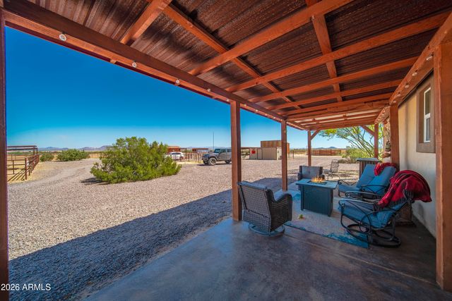 52510 W Williams Road, Aguila, AZ 85320