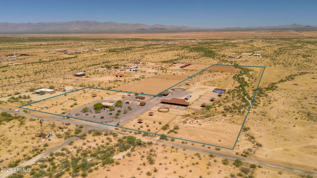 52510 W Williams Road, Aguila, AZ 85320