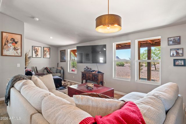 52510 W Williams Road, Aguila, AZ 85320