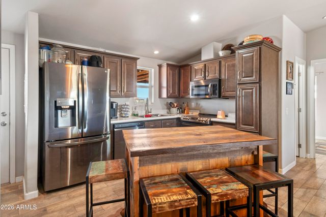 52510 W Williams Road, Aguila, AZ 85320