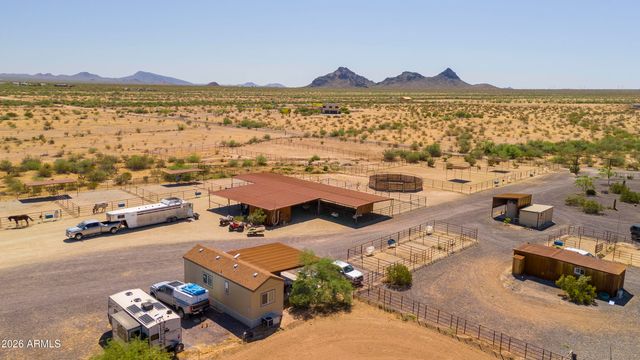 52510 W Williams Road, Aguila, AZ 85320