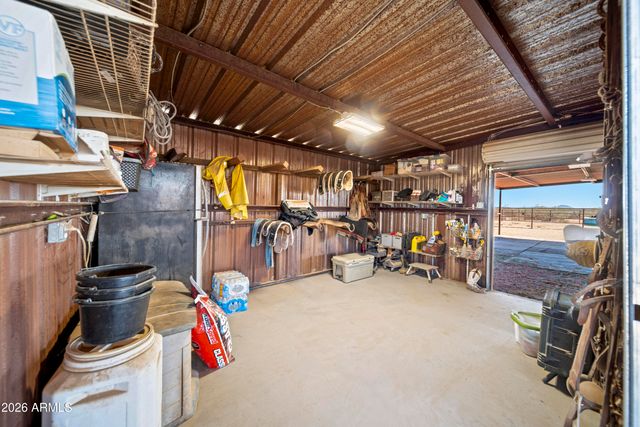 52510 W Williams Road, Aguila, AZ 85320