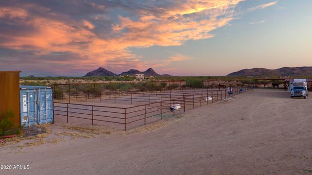 52510 W Williams Road, Aguila, AZ 85320