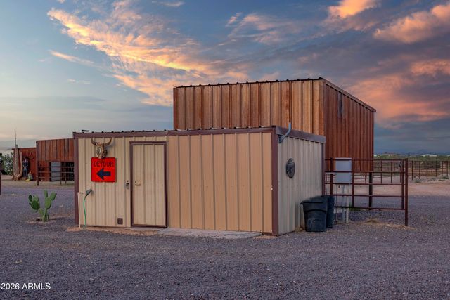 52510 W Williams Road, Aguila, AZ 85320