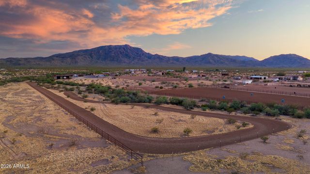 52510 W Williams Road, Aguila, AZ 85320