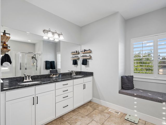 7598 S SCENIC MAPLE DR, West Jordan, UT 84081