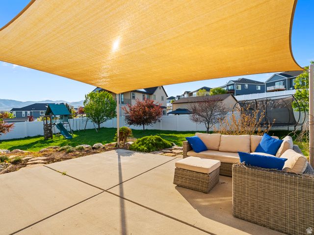7598 S SCENIC MAPLE DR, West Jordan, UT 84081