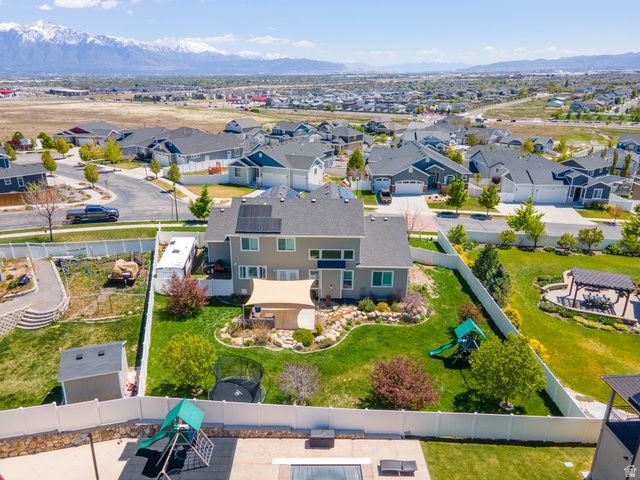 7598 S SCENIC MAPLE DR, West Jordan, UT 84081