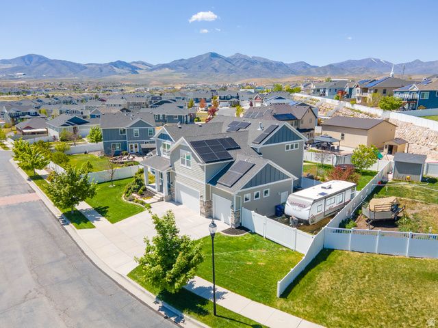 7598 S SCENIC MAPLE DR, West Jordan, UT 84081