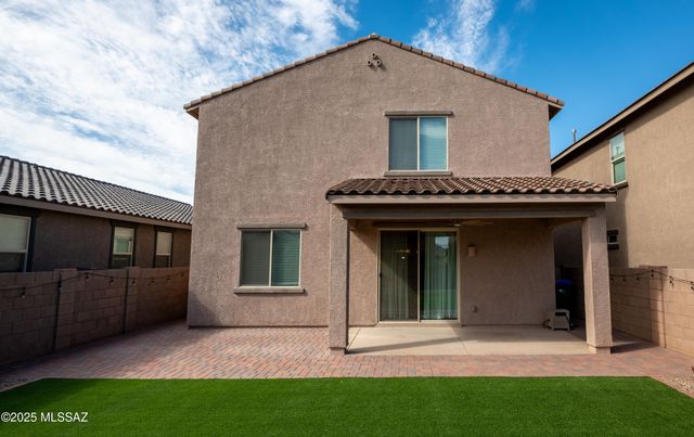 10410 W Robertson Street, Marana, AZ 85653