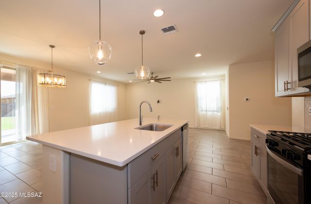10410 W Robertson Street, Marana, AZ 85653