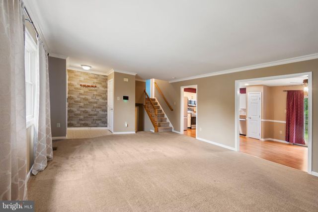 102 KENAN ST, Taneytown, MD 21787
