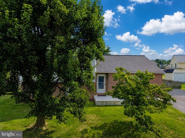102 KENAN ST, Taneytown, MD 21787