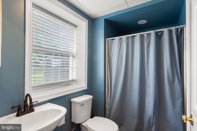 102 KENAN ST, Taneytown, MD 21787