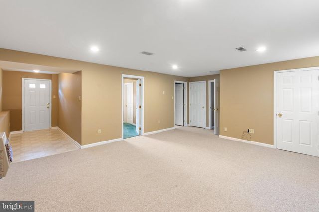 102 KENAN ST, Taneytown, MD 21787