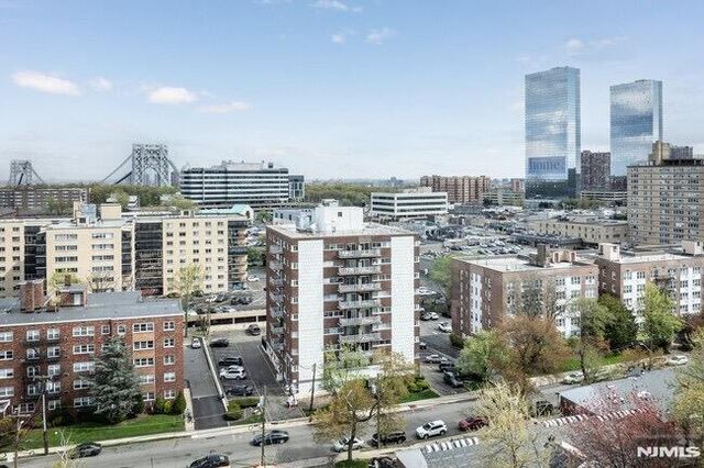 2180 Center Avenue 1F, Fort Lee, NJ 07024