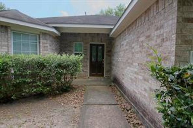 26 Prairie Oak Drive, The Woodlands, TX 77385