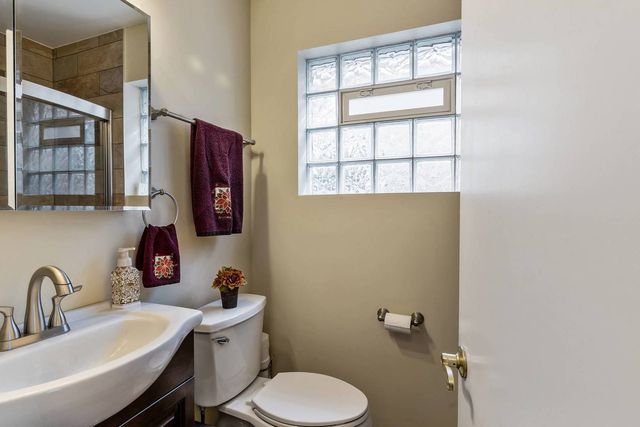 3943 N Newcastle Avenue, Chicago, IL 60634