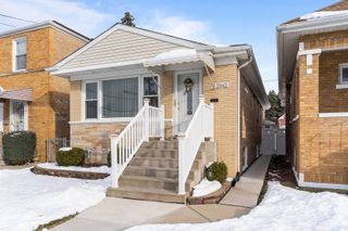 3943 N Newcastle Avenue, Chicago, IL 60634