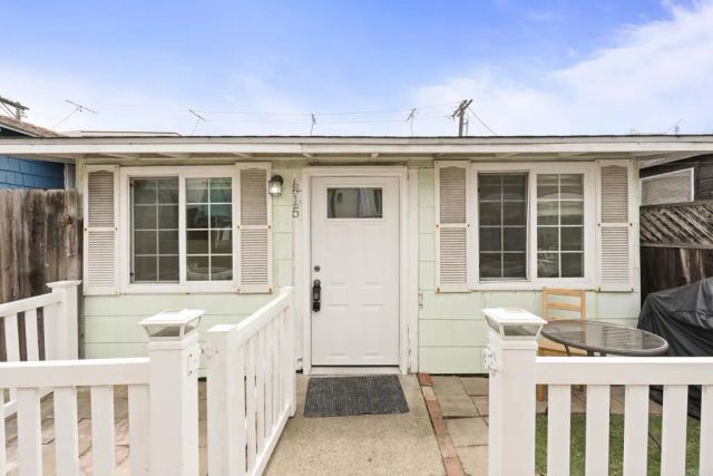 815 Pismo Court, San Diego, CA 92109