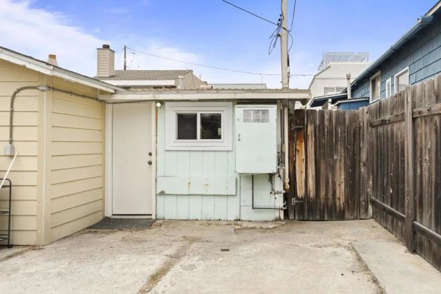 815 Pismo Court, San Diego, CA 92109