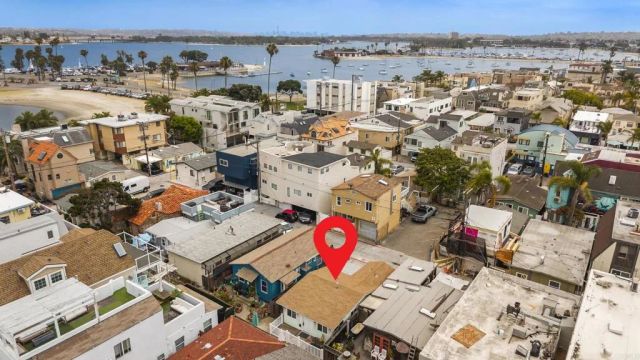 815 Pismo Court, San Diego, CA 92109