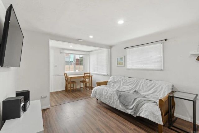815 Pismo Court, San Diego, CA 92109