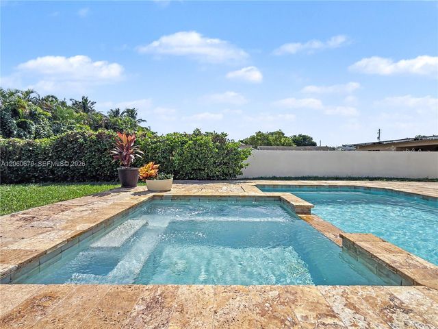 5889 SW 17th Street, Miami, FL 33155