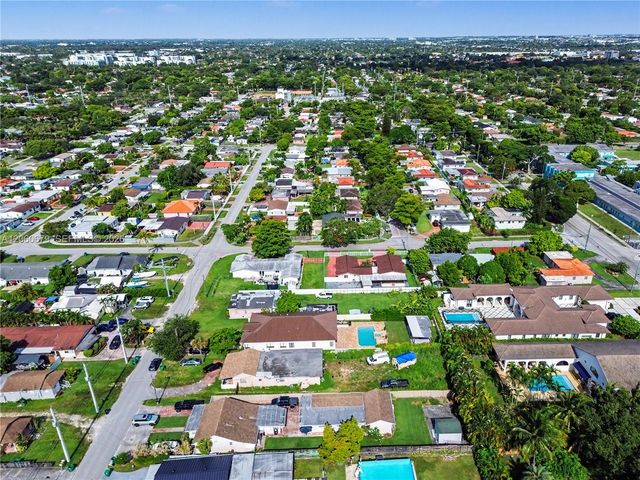 5889 SW 17th Street, Miami, FL 33155