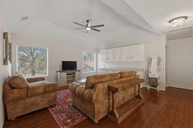 9006 Torrens Court, Tomball, TX 77375