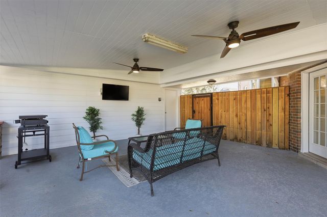 9006 Torrens Court, Tomball, TX 77375